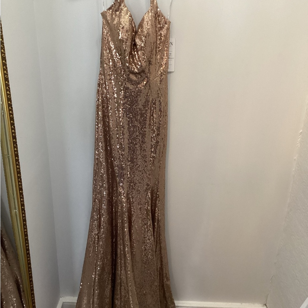 Ellie Wilde 118030, bronze size 2